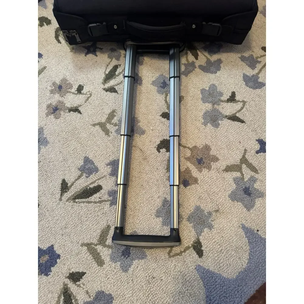 Travelpro Rolling Garment Carry On Suitcase Black Flight Crew Luggage Case
